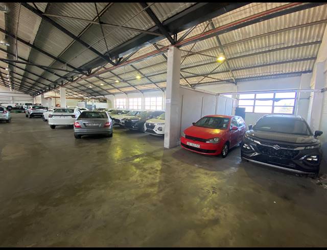 2,917M² WAREHOUSE TO LET IN PAARDEN EILAND